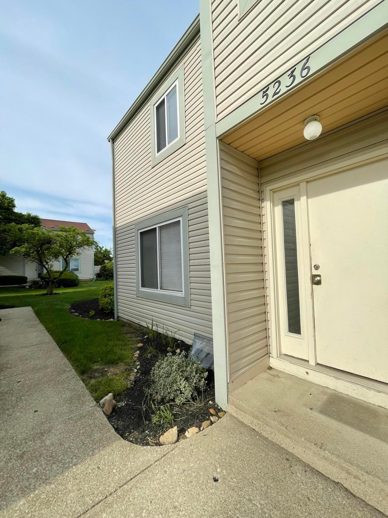 5236 Dierker Road, Unit B Columbus, OH 43220 - Photo 1 of 16 IMG_6167-2