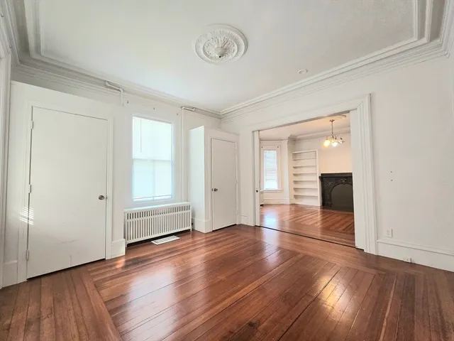 $1,495 | 16 Clinton Street, Unit 1F, Taunton, MA 02780