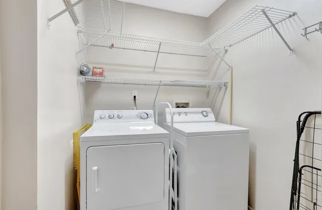 $275,000 | 6734 Willow Wood Drive, Unit 1405, Boca Raton, FL 33434