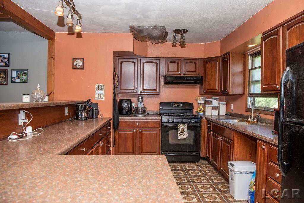 9123 West Carleton Road Clayton, MI 49235 - Photo 17 of 39 50086436-18.JPG