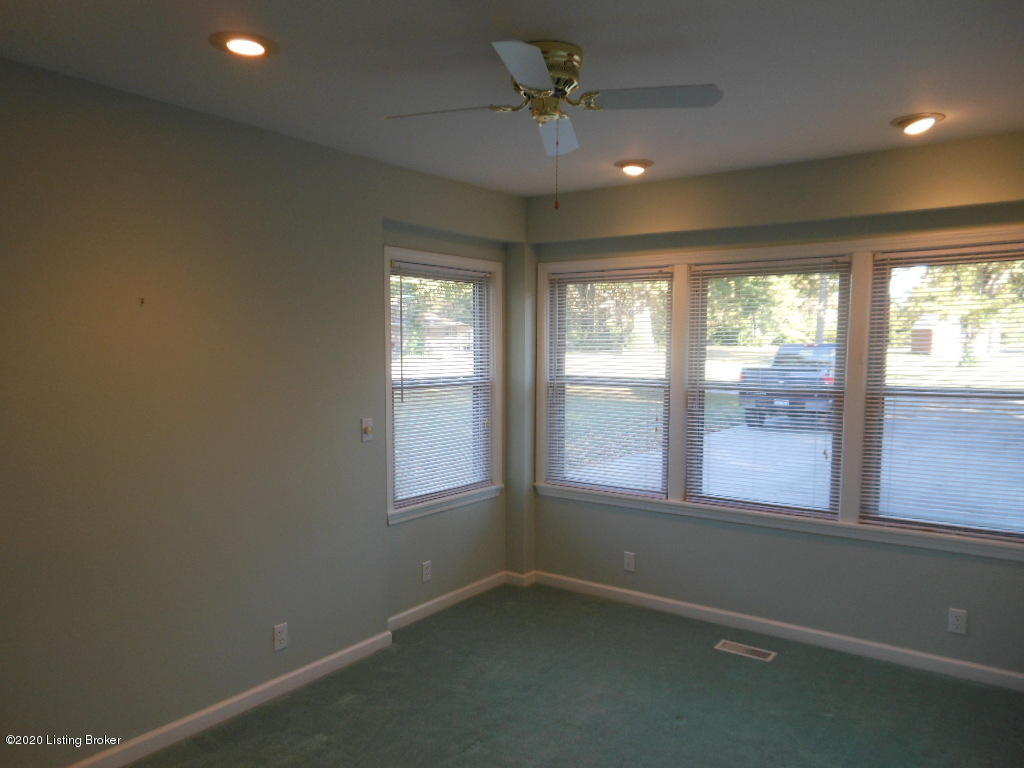 8604 Shepherdsville Road Louisville, KY 40219 - Photo 25 of 30 DSCN0723