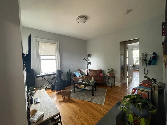 $2,200 | 43 Clifford Street, Unit 2, Boston, MA 02119