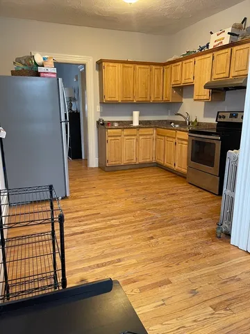 $2,200 | 43 Clifford Street, Unit 2, Boston, MA 02119