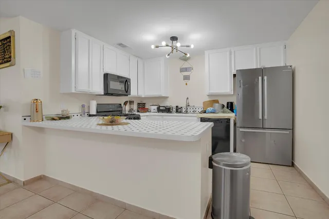 $429,900 | 1227 Windsor Court, Turlock, CA 95380