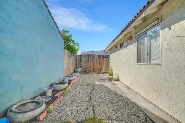 $429,900 | 1227 Windsor Court, Turlock, CA 95380