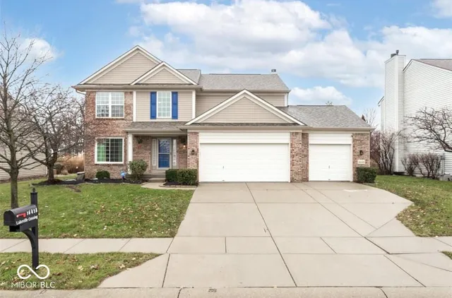 $482,000 | 16446 Lakeville Crossing, Westfield, IN 46074