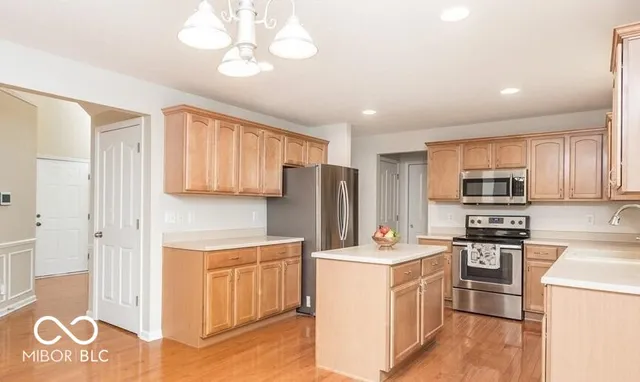 $482,000 | 16446 Lakeville Crossing, Westfield, IN 46074