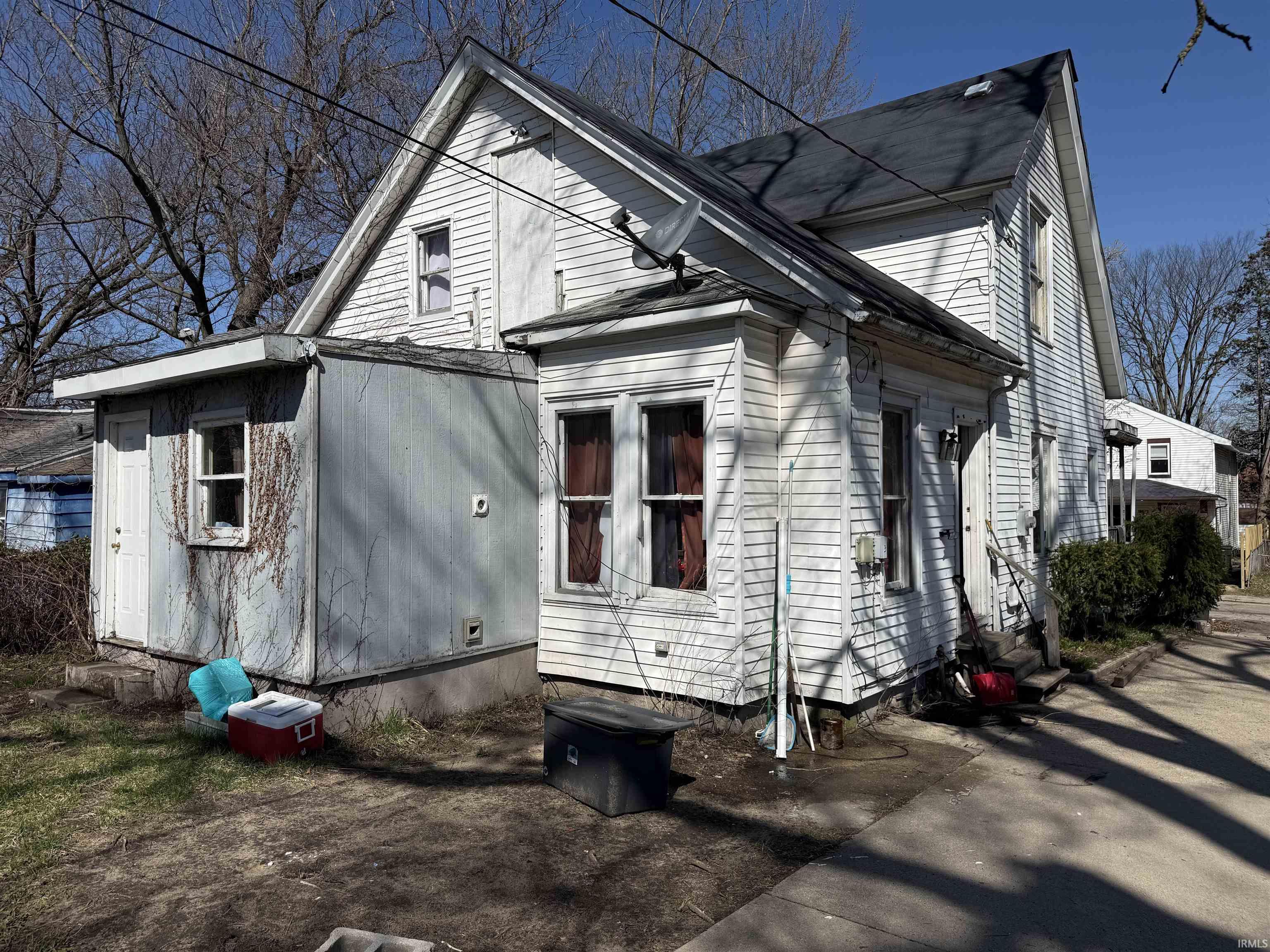 1206 East Indiana Avenue South Bend, IN 46613 - Photo 2 of 2
