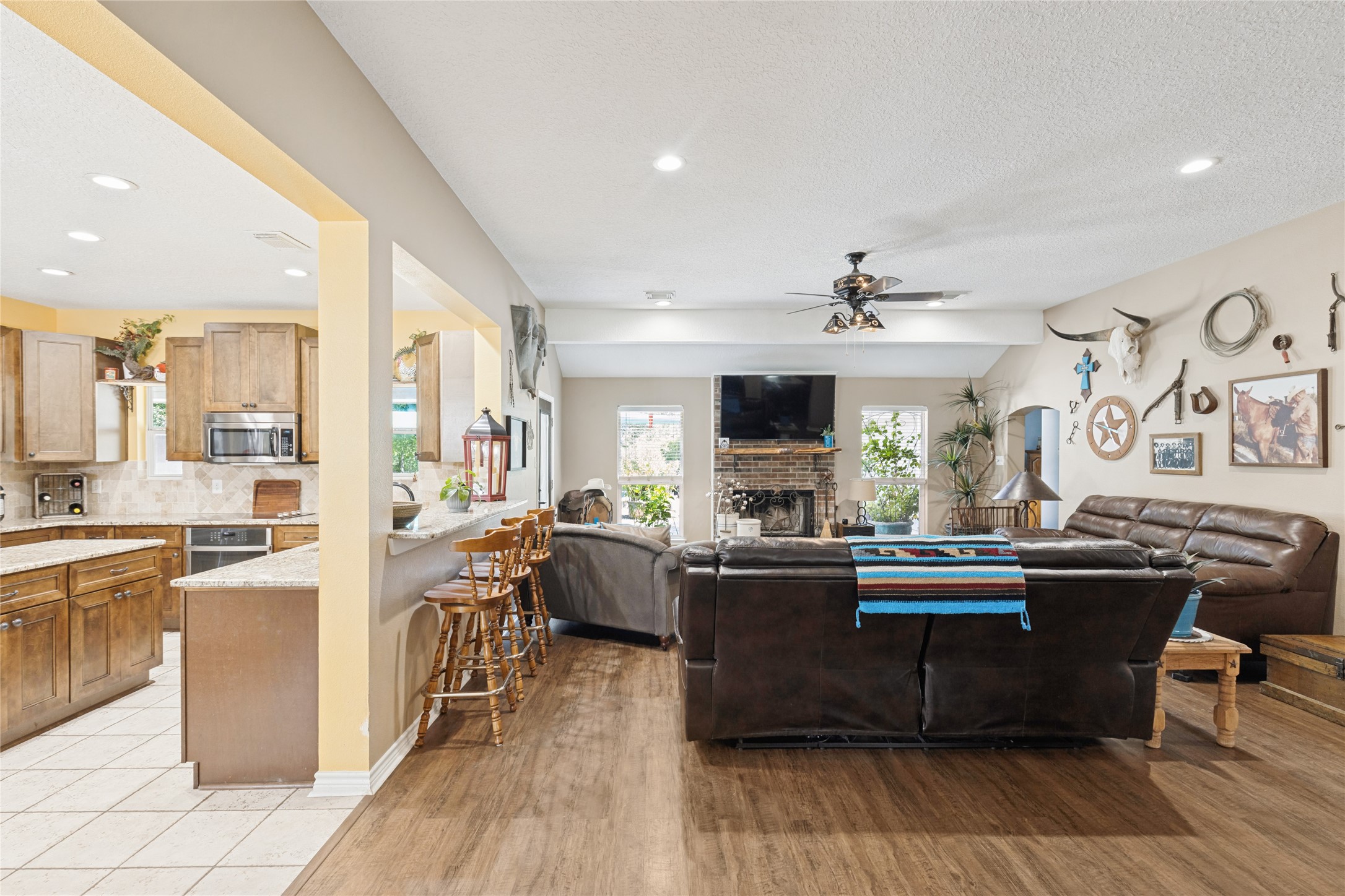 8921 Ridgecrest Drive, Unit C955A Manvel, TX 77578 - Photo 8 of 24 Gallery Image 8