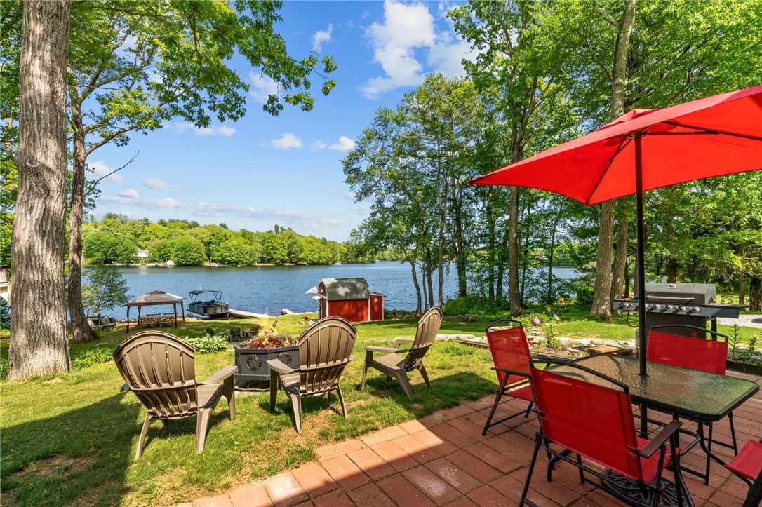 216 Saunders Brook Road Glocester, RI 02814 - Photo 6 of 40