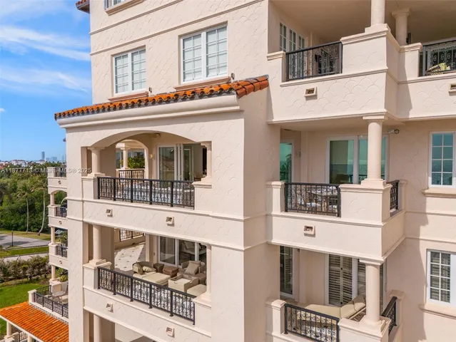 a view of an ocean with city view