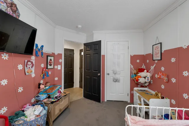 $285,000 | 23 Dartmouth Circle, Newmarket, NH 03857