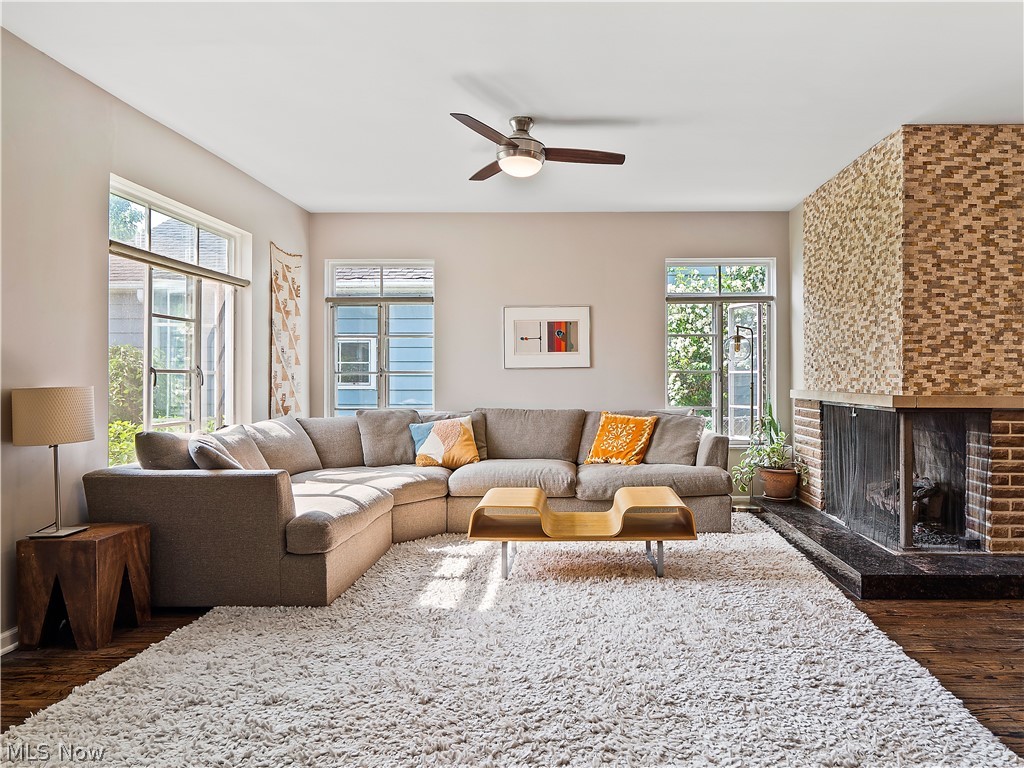 1430 Bunts Road Lakewood, OH 44107 - Photo 10 of 28