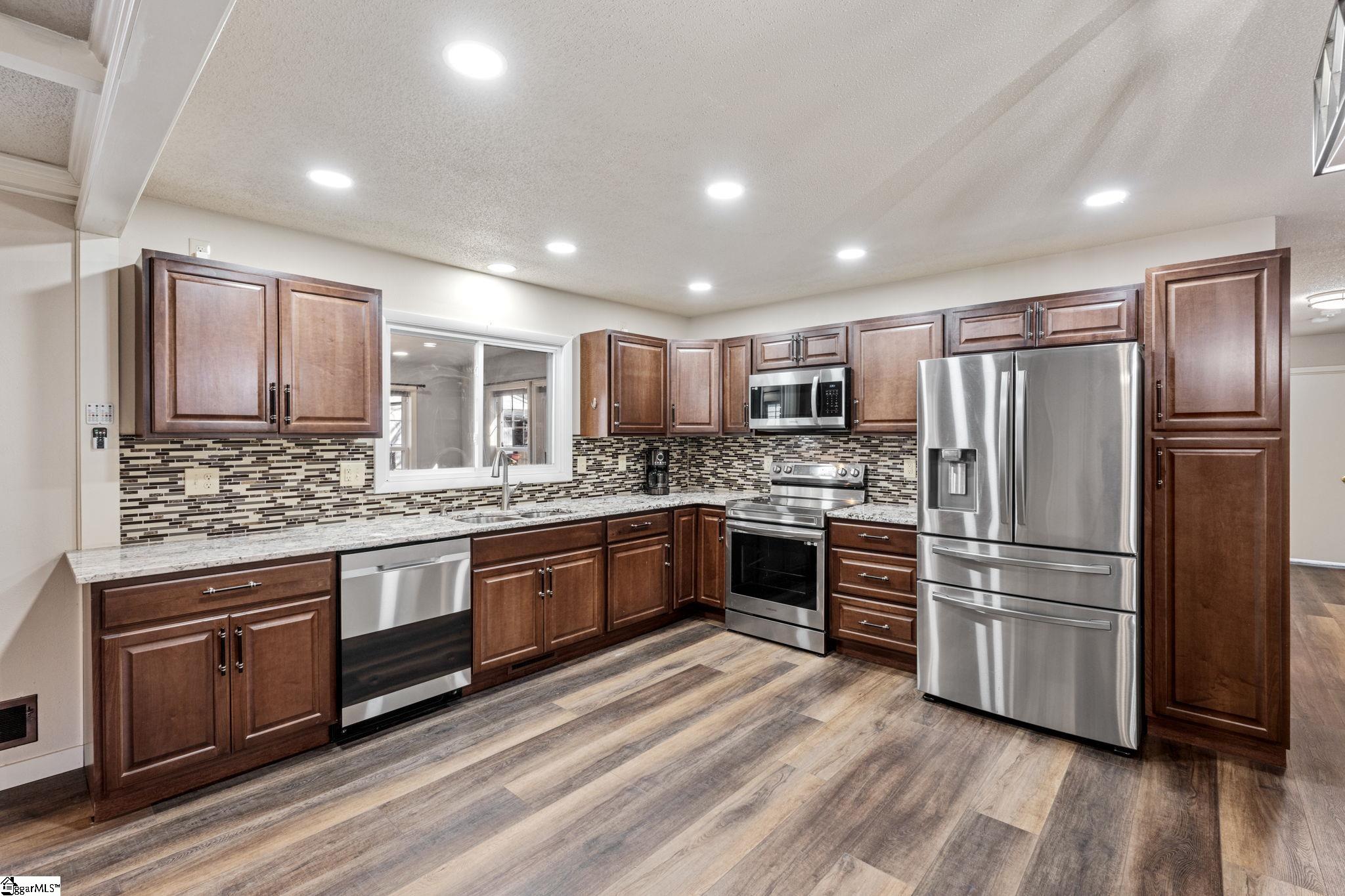 12 Outter Drive Inman, SC 29349 - Photo 6 of 31