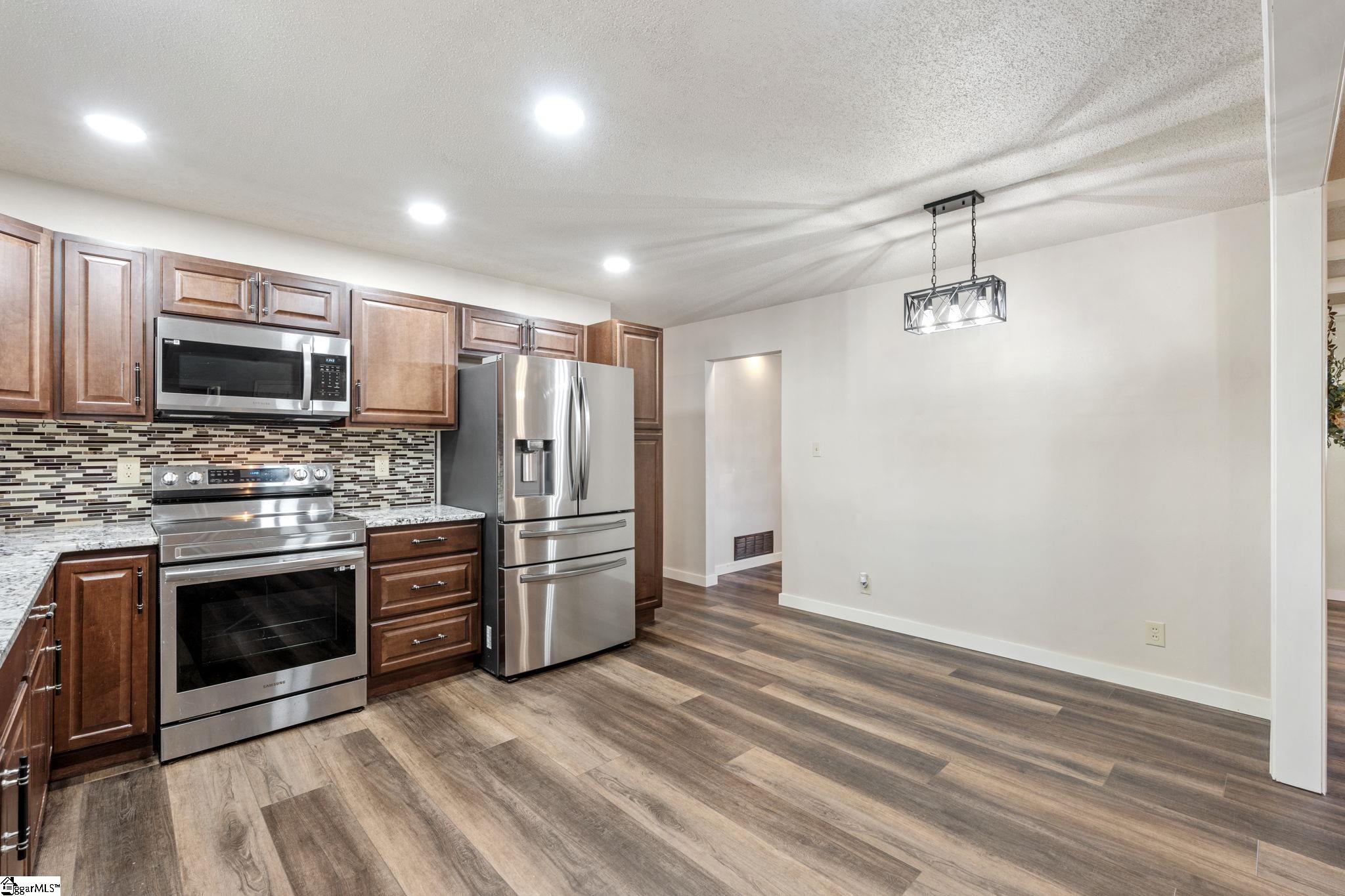 12 Outter Drive Inman, SC 29349 - Photo 8 of 31