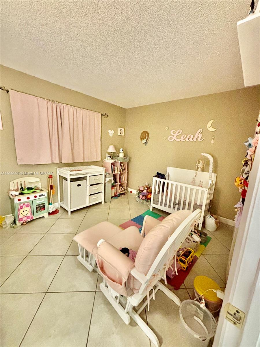 17000 Northwest 67th Avenue, Unit 232 Hialeah, FL 33015 - Photo 36 of 42