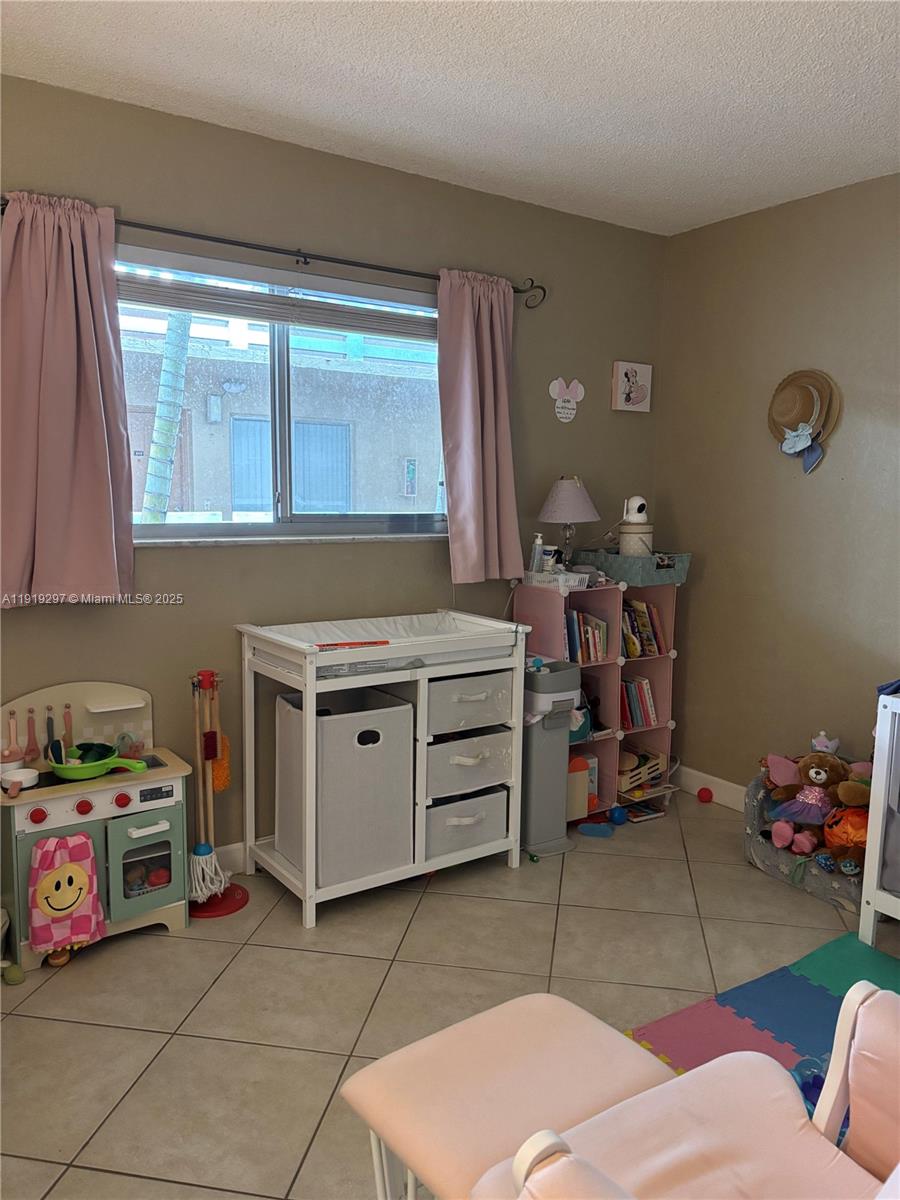 17000 Northwest 67th Avenue, Unit 232 Hialeah, FL 33015 - Photo 9 of 42