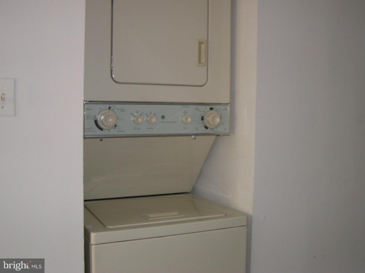 622 Dover Street Baltimore, MD 21230 - Photo 7 of 17 Laundry on the 2nd floor