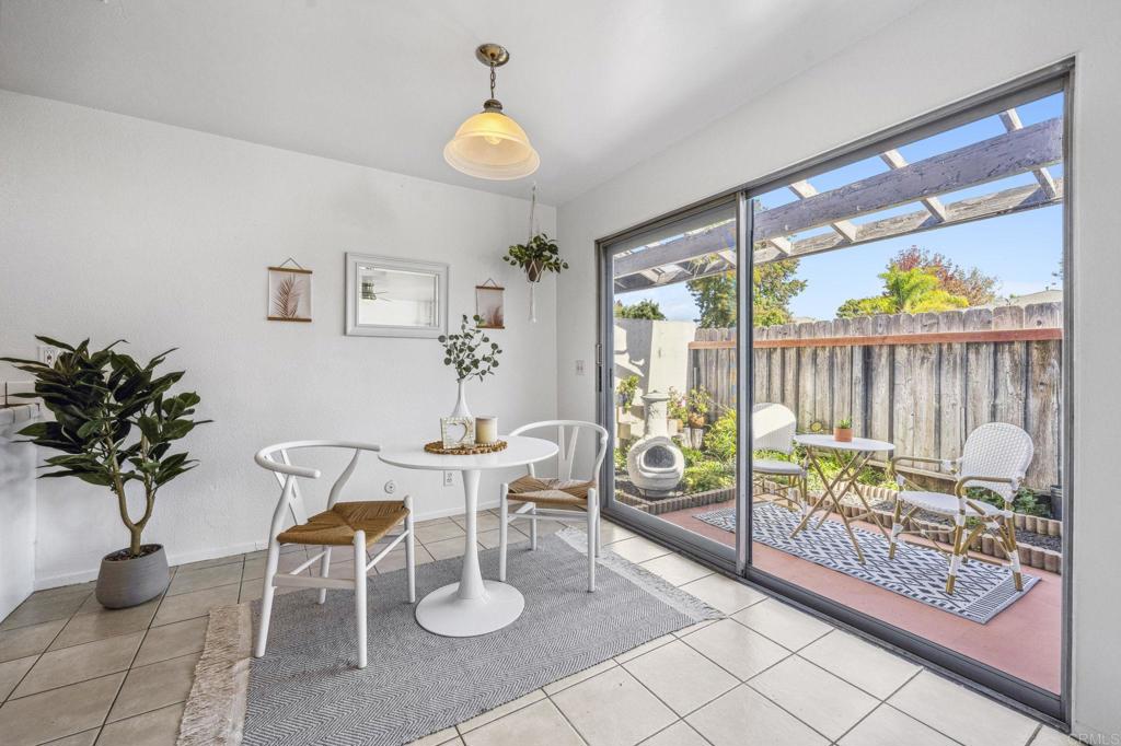 3431 Seabreeze Walk Oceanside, CA 92056 - Photo 9 of 23 a living room with furniture