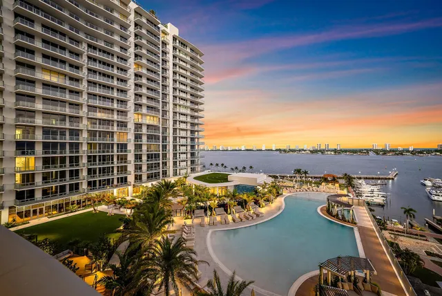 $2,950,000 | 220 Lake Shore Drive, Unit 1008, Lake Park, FL 33403