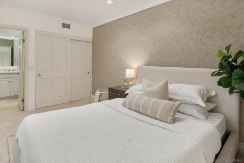 $2,900,000 | 1099 1st Street, Unit 211, Coronado, CA 92118