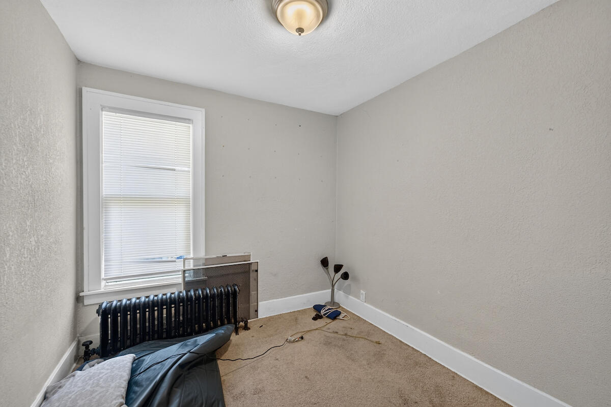 6522 28th Avenue Kenosha, WI 53143 - Photo 17 of 27 Upper Bedroom