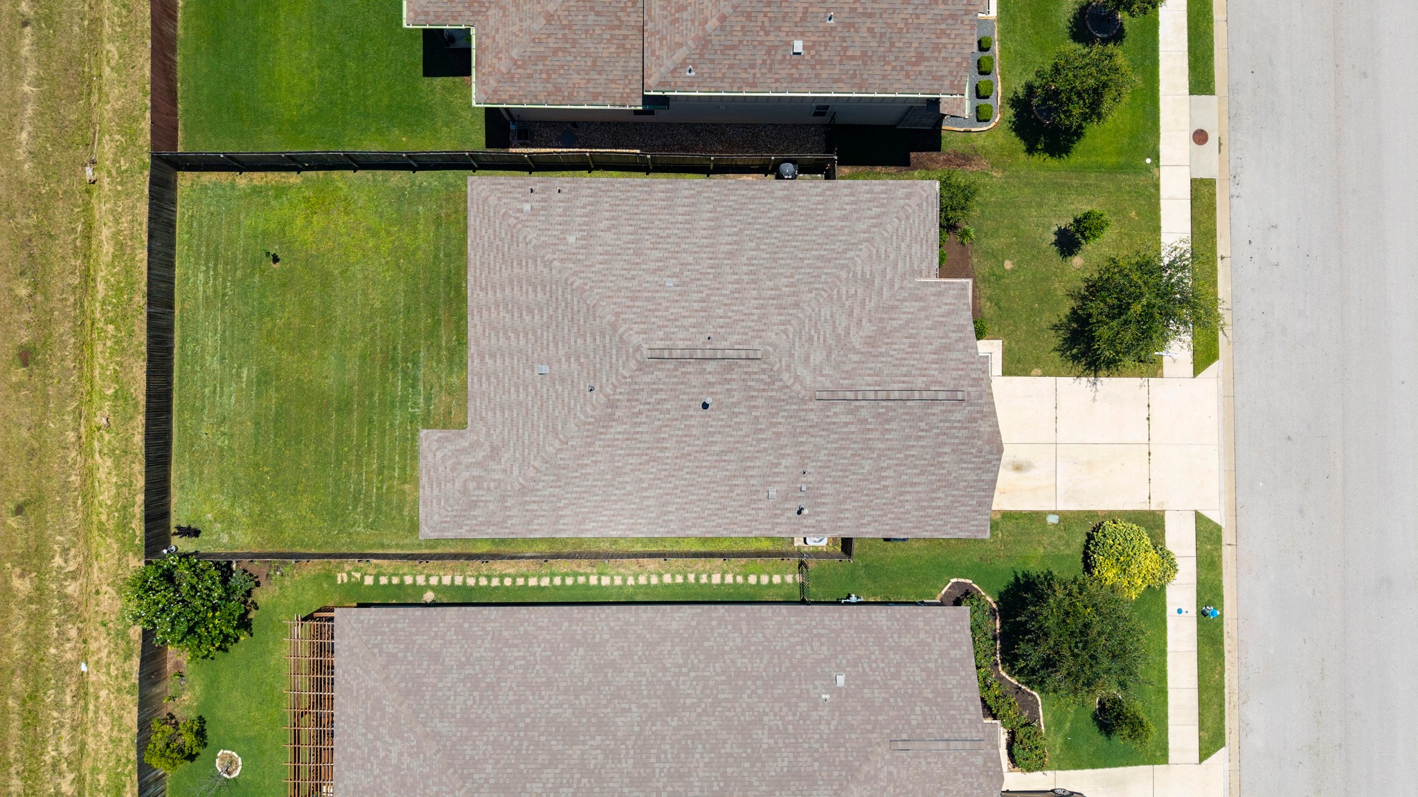 437 Rusk Bluff Avenue Leander, TX 78641 - Photo 13 of 22 Large backyard - with no rear neighbors directly behind you.