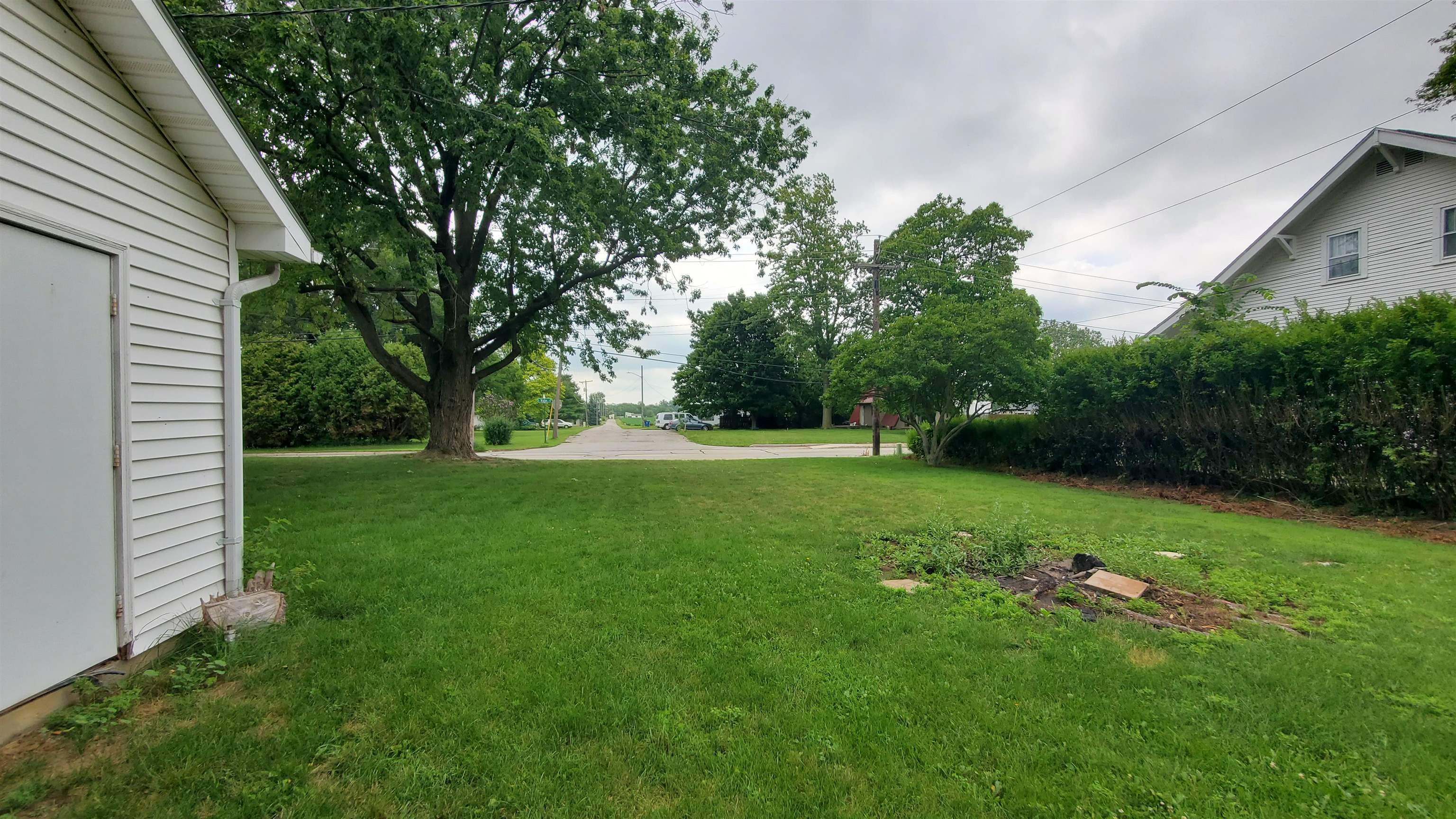 302 South Water Street Monroeville, IN 46773 - Photo 46 of 49