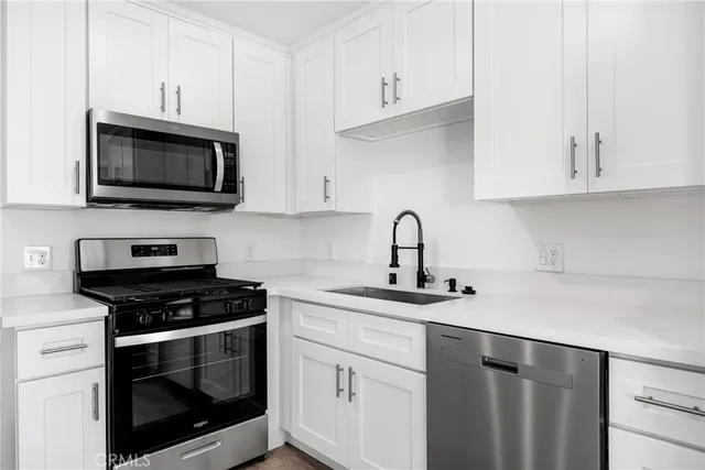 $1,595,000 | 4851 Faculty Avenue, Long Beach, CA 90808