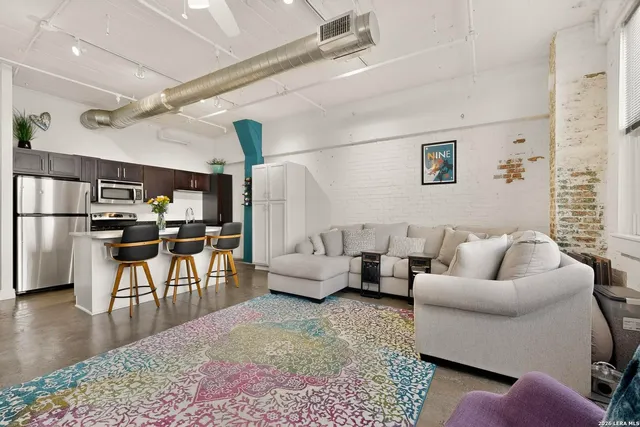 $275,000 | 1401 South Flores Street, Unit 109, San Antonio, TX 78204