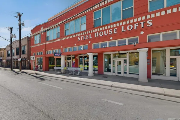 $265,000 | 1401 South Flores Street, Unit 109, San Antonio, TX 78204