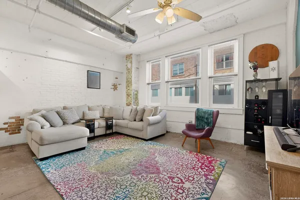 $265,000 | 1401 South Flores Street, Unit 109, San Antonio, TX 78204