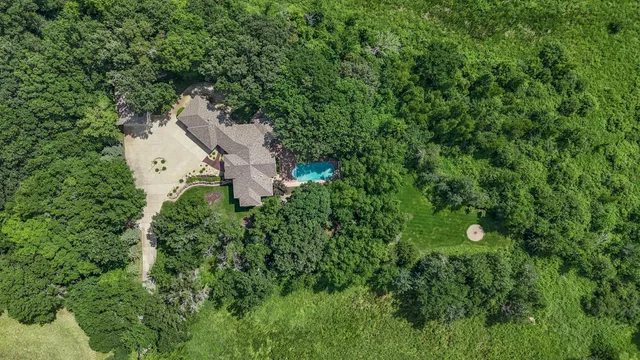 $1,100,000 | 22168 Timberland Court, St. Augusta, MN 55320