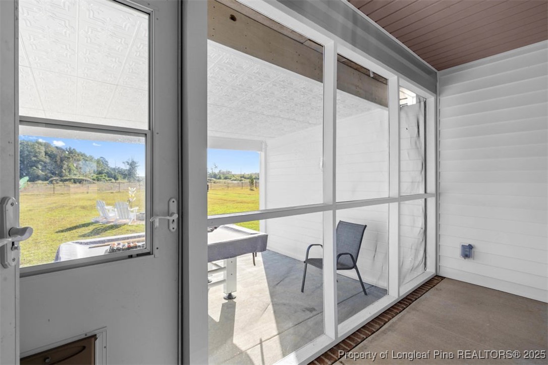 424 Delmore Road Autryville, NC 28318 - Photo 11 of 30 Gallery Image 11