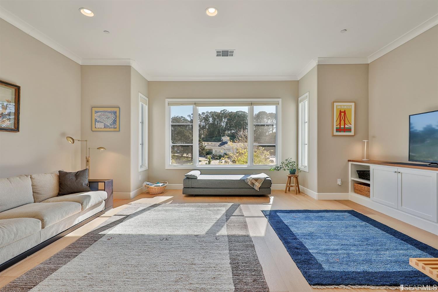 279 Summit Way San Francisco, CA 94132 - Photo 3 of 18