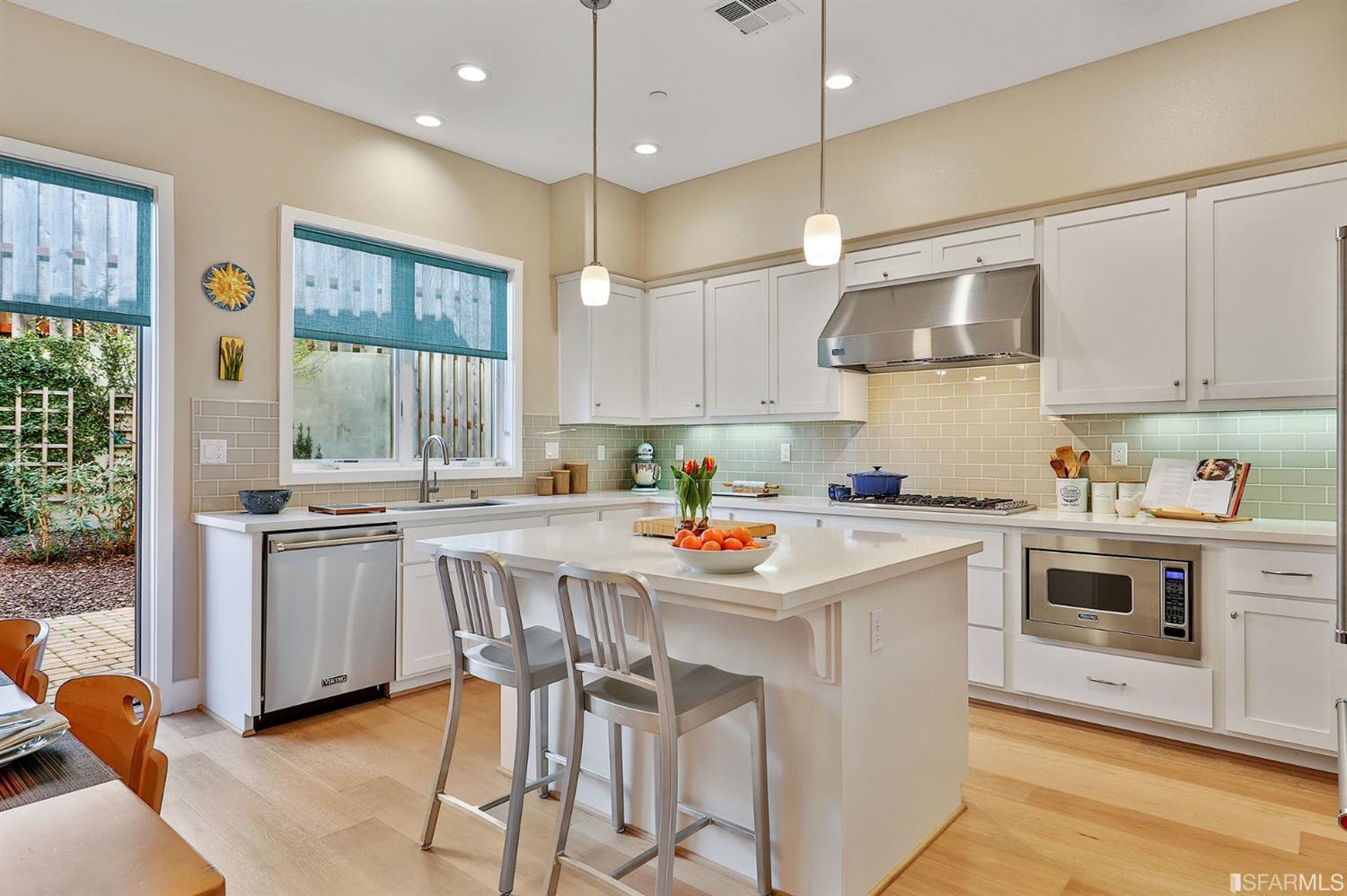 279 Summit Way San Francisco, CA 94132 - Photo 8 of 18