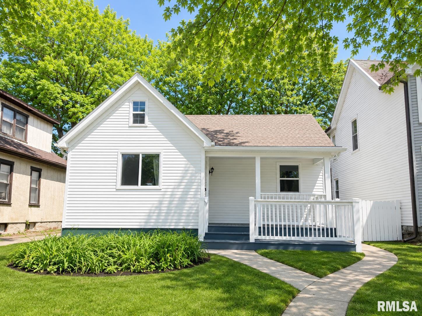 330 South State Street Springfield, IL 62704 - Photo 1 of 29