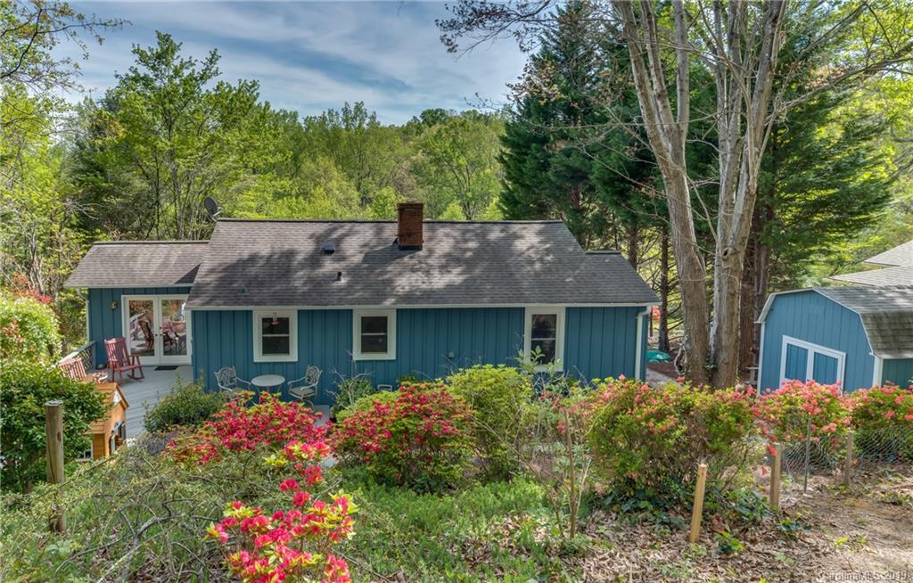 543 New Market Road Tryon, NC 28782 - Photo 3 of 32 Gallery Image 3
