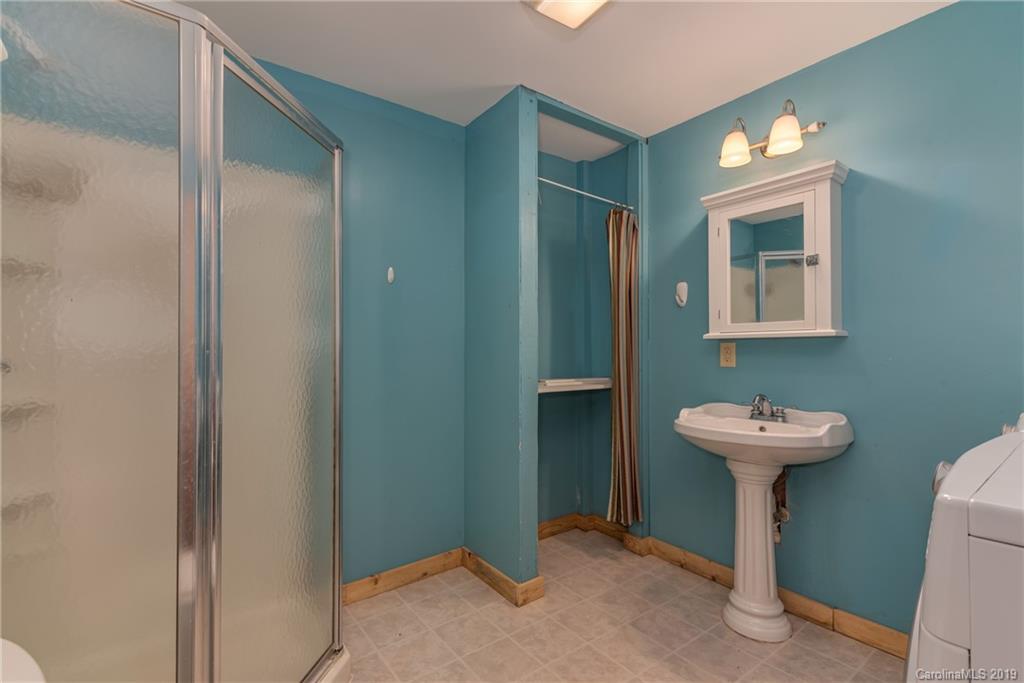 543 New Market Road Tryon, NC 28782 - Photo 29 of 32 Gallery Image 29