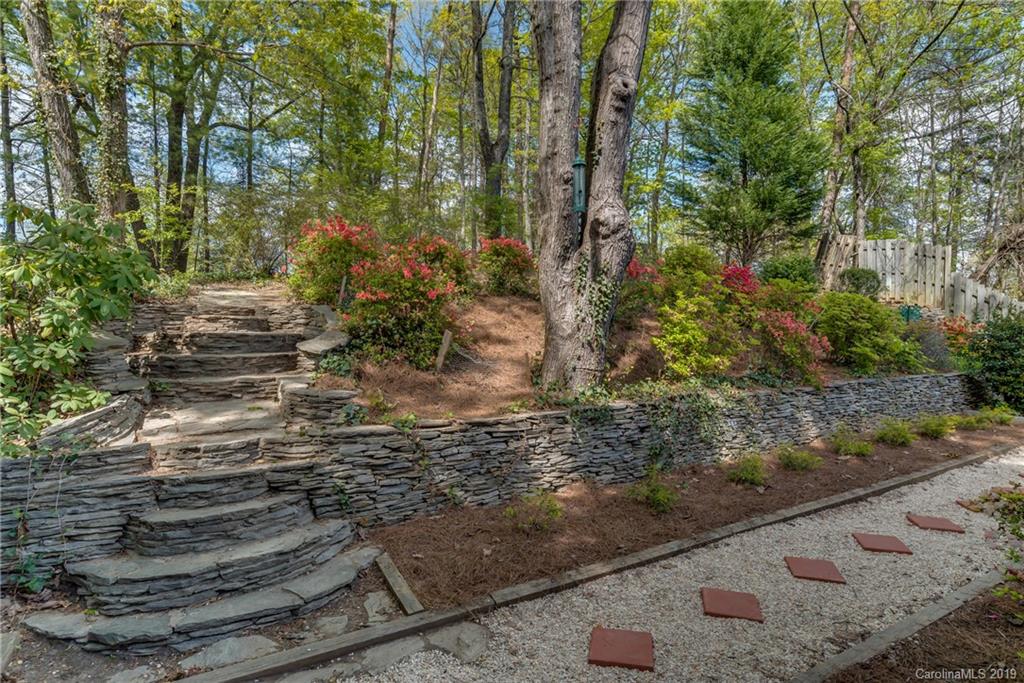 543 New Market Road Tryon, NC 28782 - Photo 7 of 32 Gallery Image 7