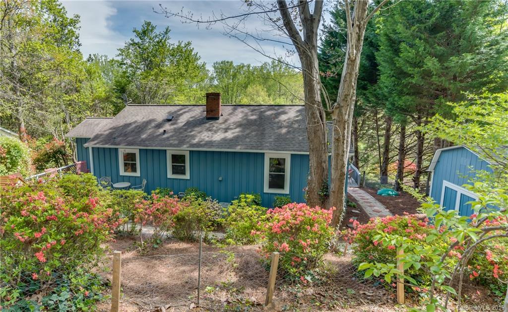 543 New Market Road Tryon, NC 28782 - Photo 8 of 32 Gallery Image 8