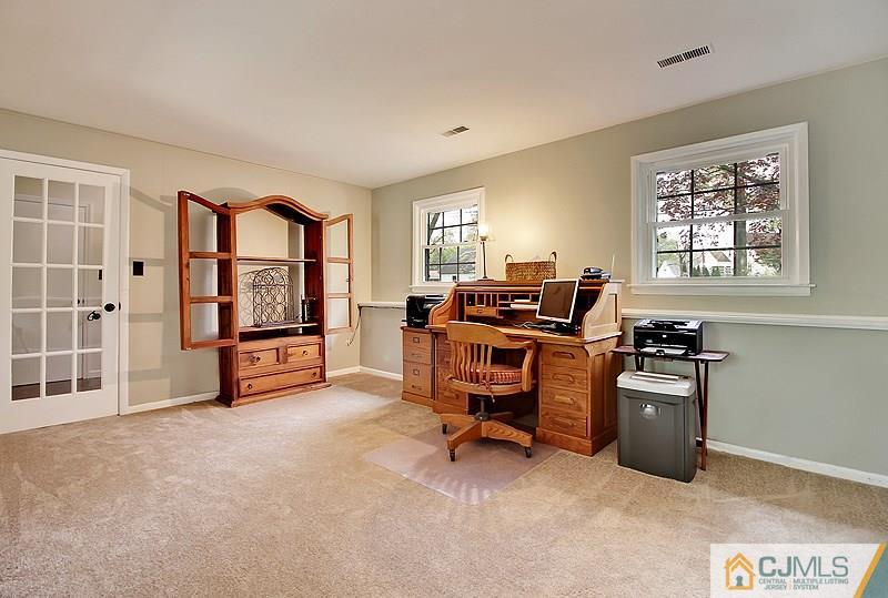 559 Ashland Road Middlesex, NJ 08846 - Photo 17 of 25 Gallery Image 17