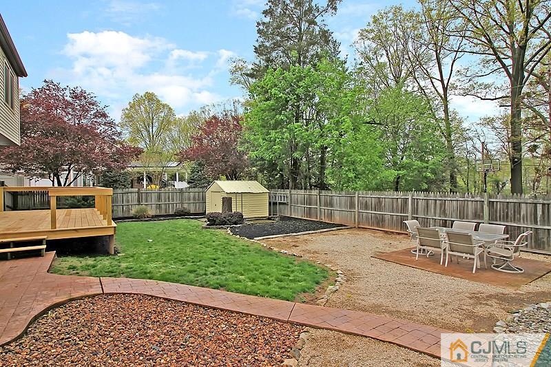 559 Ashland Road Middlesex, NJ 08846 - Photo 23 of 25 Gallery Image 23