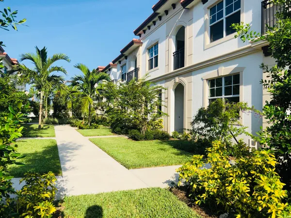 $3,250 | 14426 Emerald Pl Way, Delray Beach, FL 33484