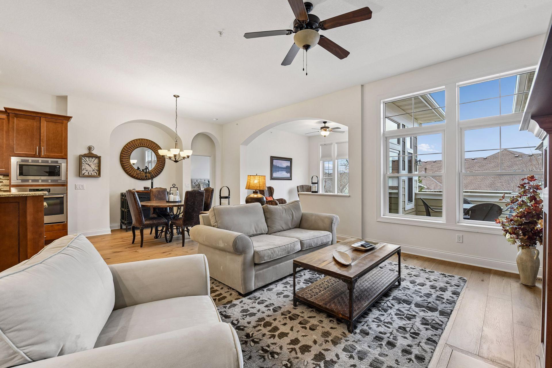8736 Lake Riley Drive Chanhassen, MN 55317 - Photo 6 of 42