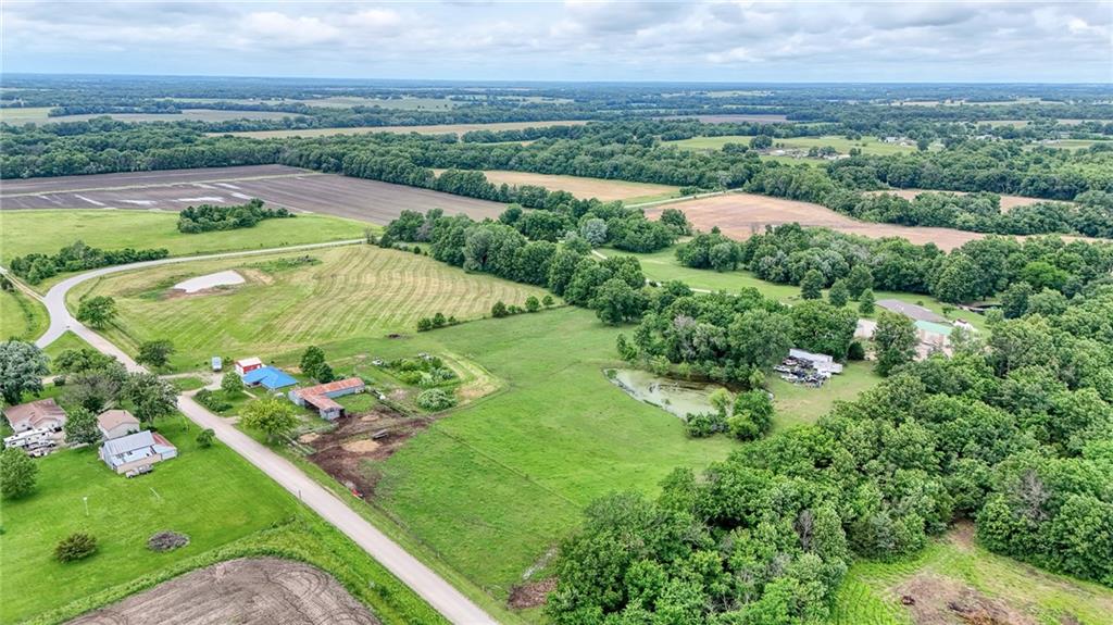 1679 Southwest 800th Road Holden, MO 64040 - Photo 33 of 40