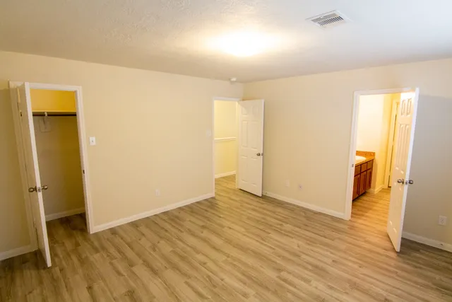 $1,895 | 15206 Lucky Star Drive, Houston, TX 77082