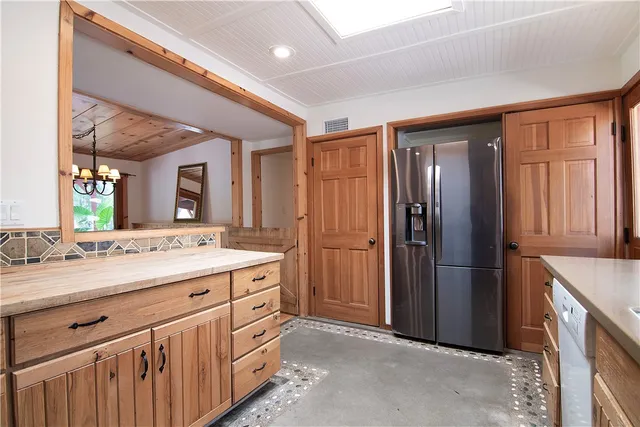 $1,295,000 | 11461 Riverwood Drive, Sylmar, CA 91342