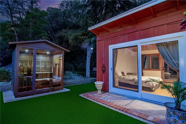 $1,295,000 | 11461 Riverwood Drive, Sylmar, CA 91342