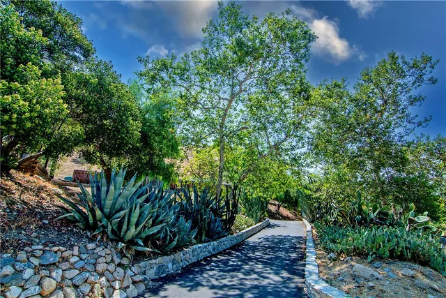 $1,295,000 | 11461 Riverwood Drive, Sylmar, CA 91342